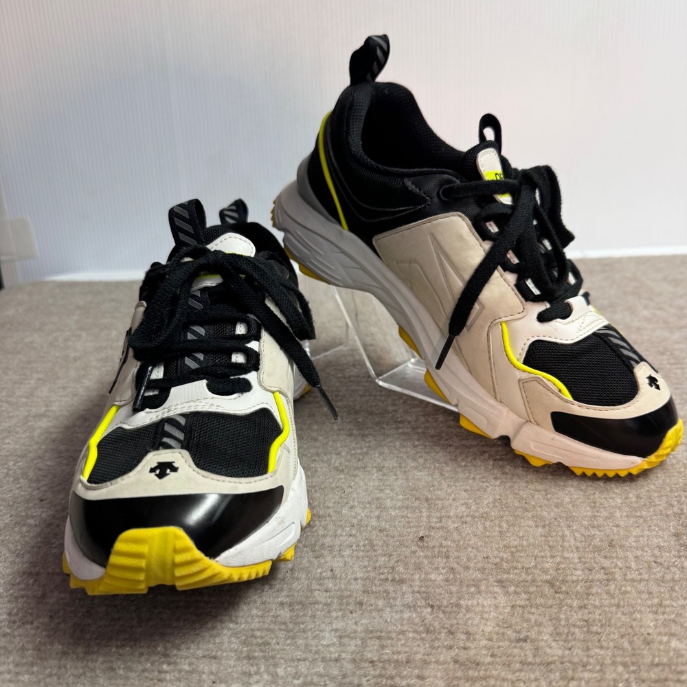 Descente Enerzite Sneakers Mens 7 Black Yellow Chunky Athletic Gorpcore Techwear